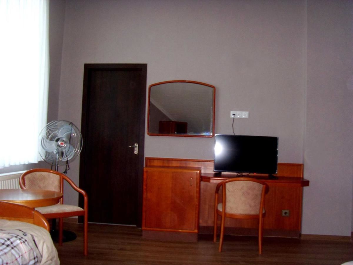 Мини-отель Hotel NADIKVARI Тбилиси-18