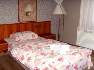 Мини-отель Hotel NADIKVARI Тбилиси Семейный полулюкс-2