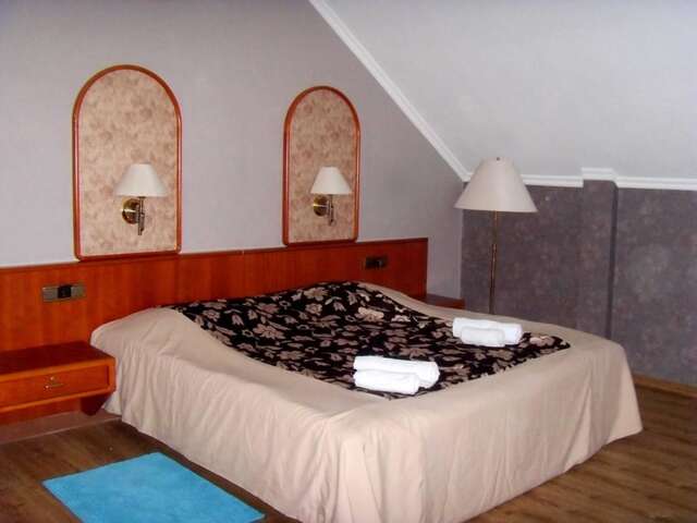 Мини-отель Hotel NADIKVARI Тбилиси-18